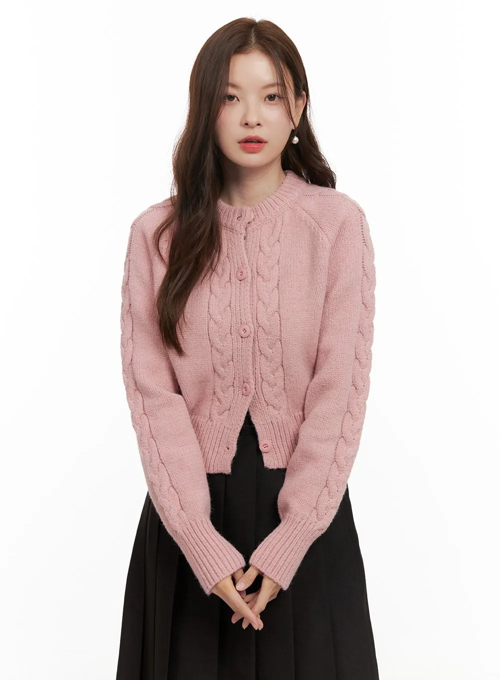 Cable Knit Buttoned Cardigan OD403