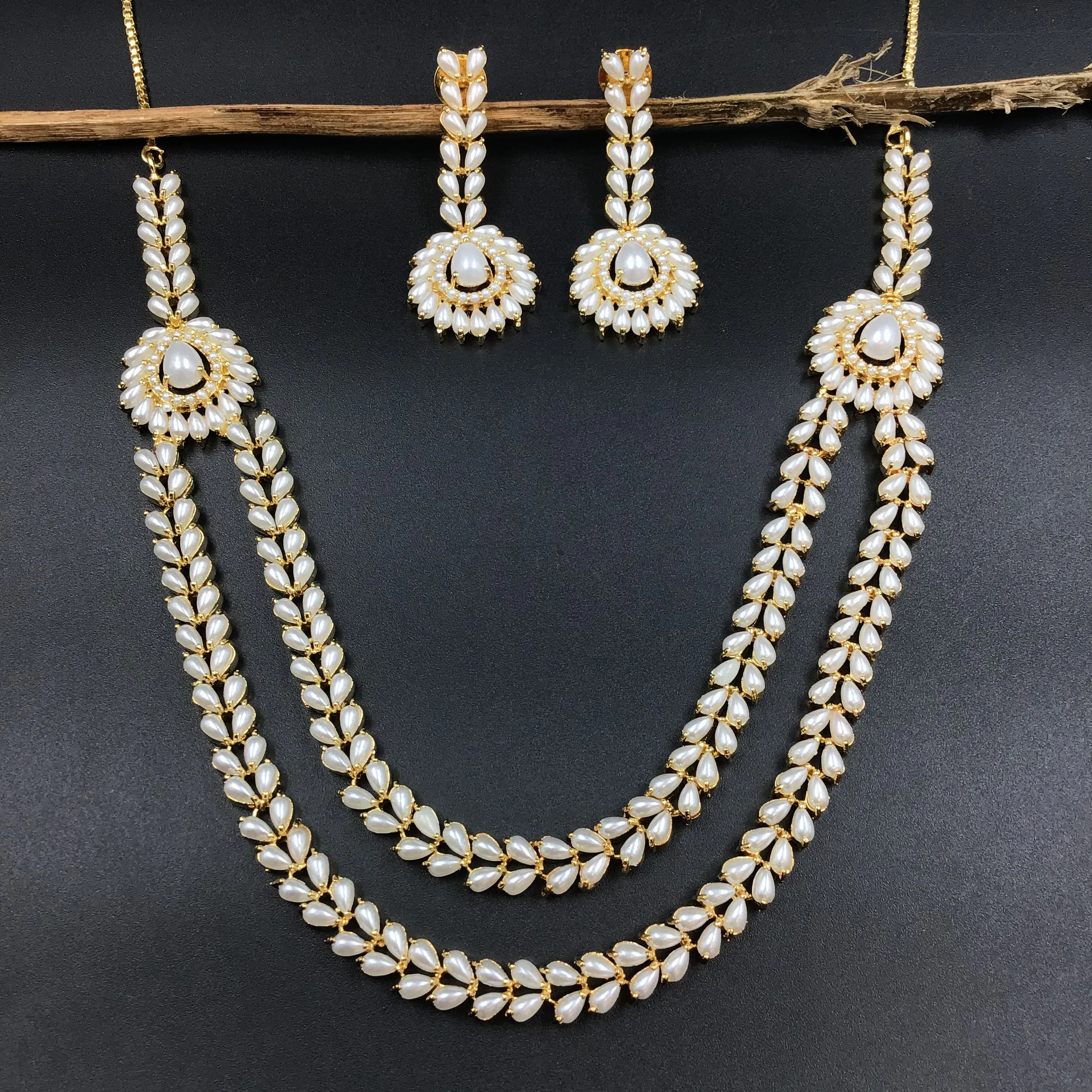 Round Neck Jadau Necklace Set 5993-65